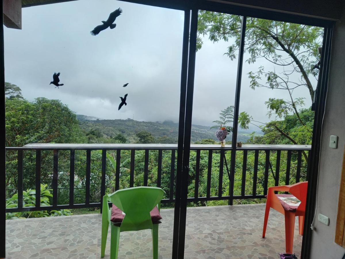 Casa De Montana Tica Linda Villa Monteverde Exteriör bild