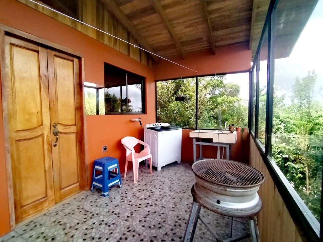Casa De Montana Tica Linda Villa Monteverde Exteriör bild