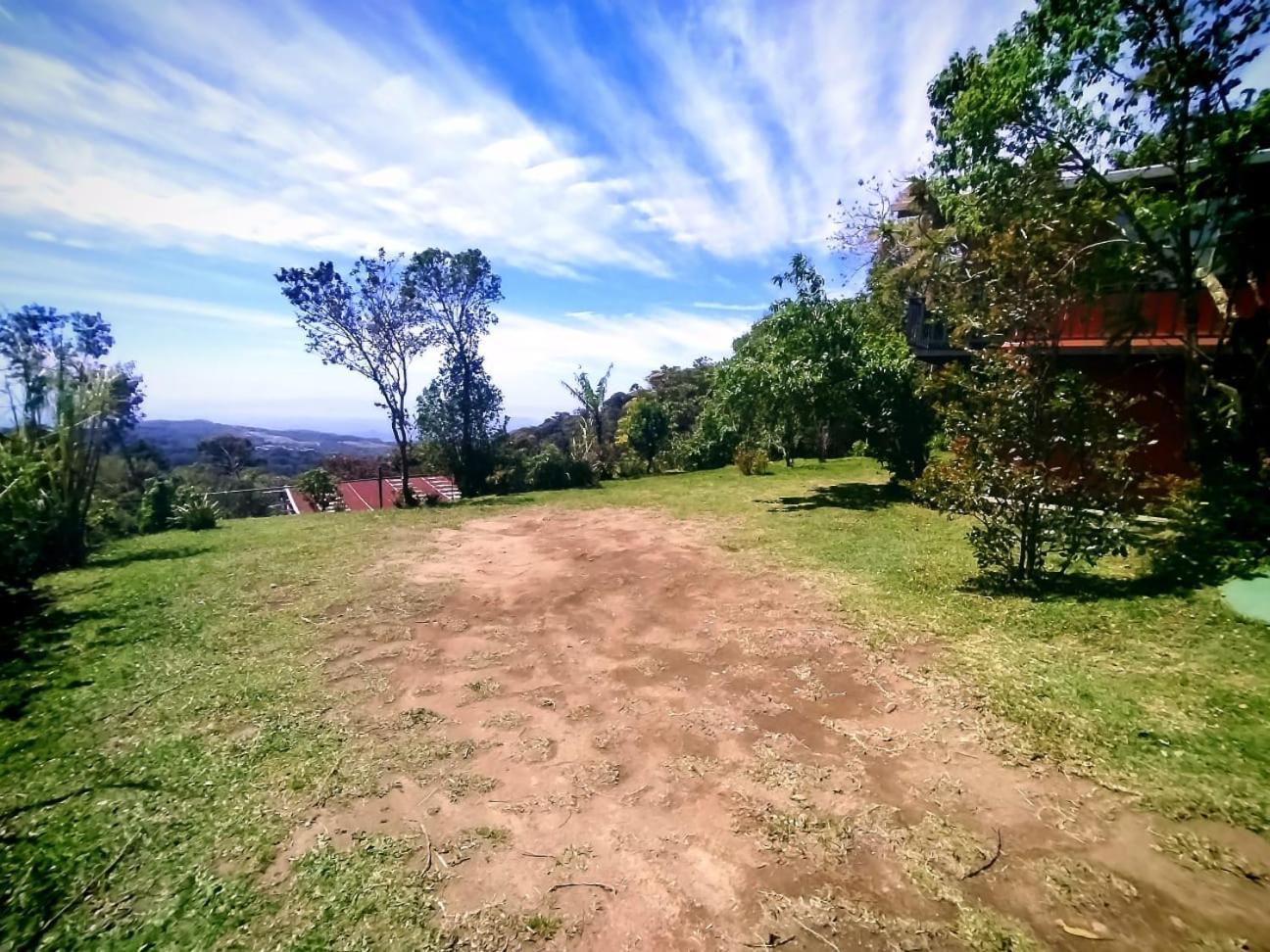 Casa De Montana Tica Linda Villa Monteverde Exteriör bild